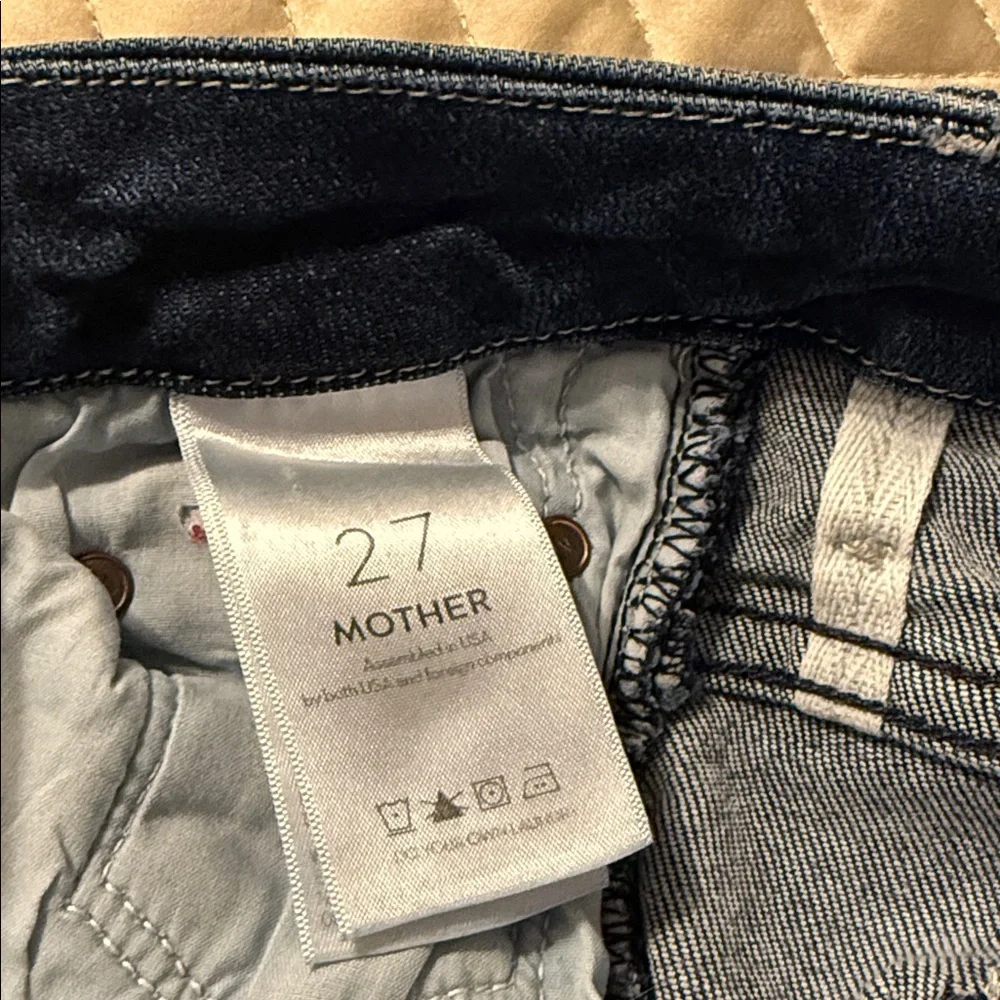 MOTHER High Waisted Looker Ankle Fray Jeans - Picture 4 of 6